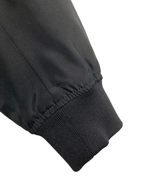 ARMANI EXCHANGE（アルマーニ エクスチェンジ）ARMANI EXCHANGE (アルマーニ エクスチェンジ) 袖ナイロンワッペンブルゾン ブラック サイズ:XSの古着・服飾アイテム