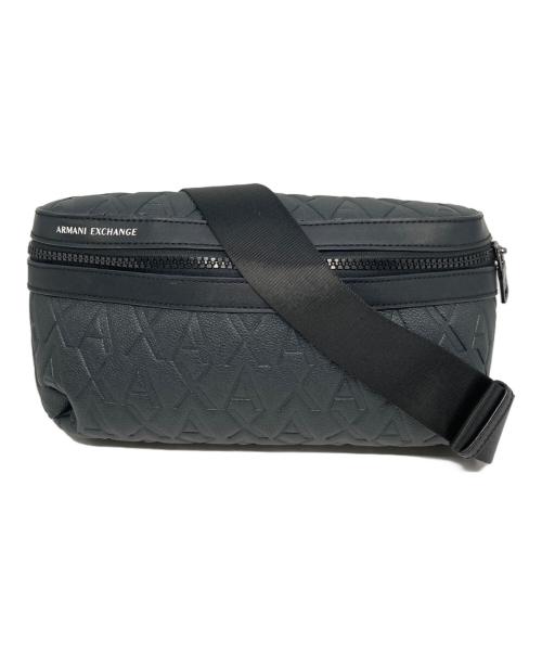 ARMANI EXCHANGE（アルマーニ エクスチェンジ）ARMANI EXCHANGE (アルマーニ エクスチェンジ) ロゴパターンベルトバッグ グレーの古着・服飾アイテム