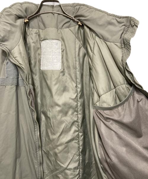 US ARMY（ユーエスアーミー）US ARMY (ユーエスアーミー) ECWCS GEN3 LEVEL7 プリマロフトジャケット グレー サイズ:M-REGULARの古着・服飾アイテム