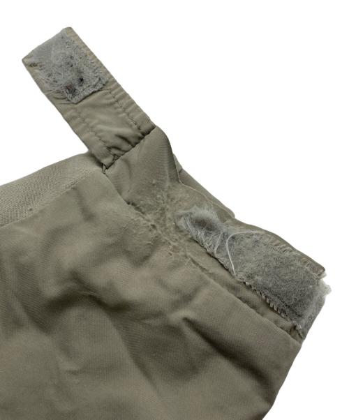 US ARMY（ユーエスアーミー）US ARMY (ユーエスアーミー) ECWCS GEN3 LEVEL7 プリマロフトジャケット グレー サイズ:M-REGULARの古着・服飾アイテム