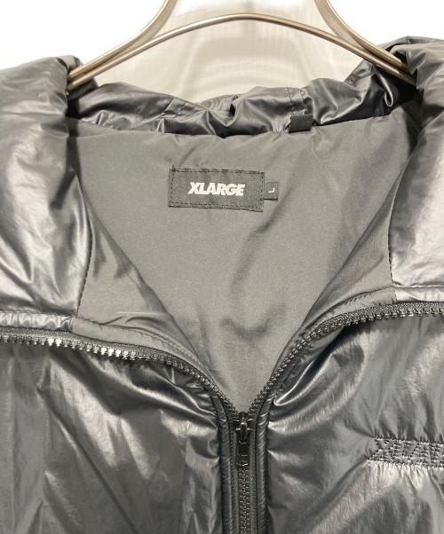 X-LARGE（エクストララージ）X-LARGE (エクストララージ) キルティングロゴフーデッドパファージャケット ブラック サイズ:Lの古着・服飾アイテム