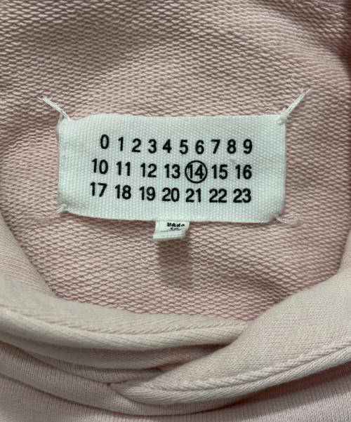 Maison Margiela（メゾンマルジェラ）Maison Margiela (メゾンマルジェラ) STEREO TYPE プルオーバーパーカー ピンク サイズ:48の古着・服飾アイテム