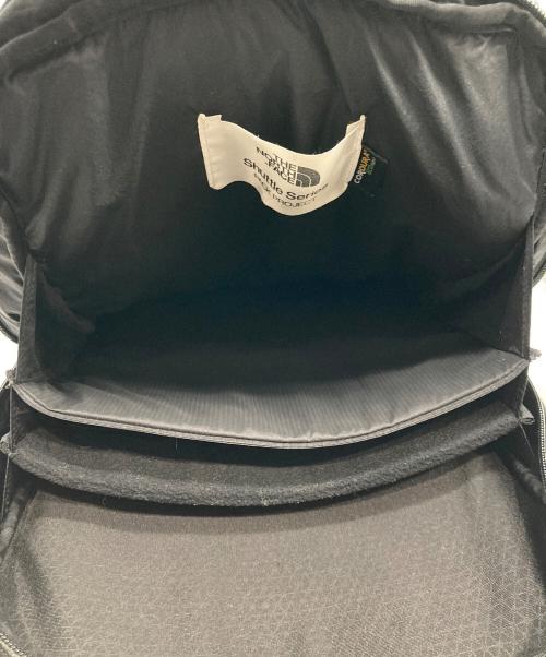 THE NORTH FACE（ザ ノース フェイス）THE NORTH FACE (ザ ノース フェイス) シャトルデイパック ブラックの古着・服飾アイテム