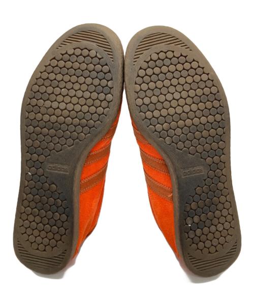 adidas（アディダス）adidas (アディダス) タバコグルーエン  / ローカットスニーカー オレンジ サイズ:US7の古着・服飾アイテム