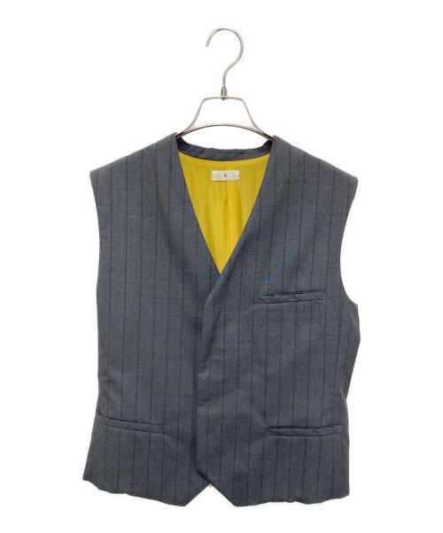 TOMORROWLAND .B（トゥモローランド ビー）TOMORROWLAND .B (トゥモローランド ビー) CANONICOウールストライプベスト グレー サイズ:FREEの古着・服飾アイテム