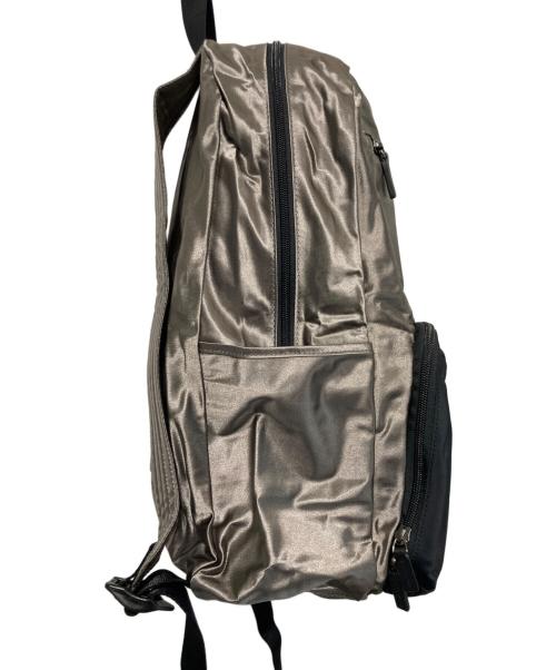 TUMI（トゥミ）TUMI (トゥミ) パッカブルバックパック グレー サイズ:なしの古着・服飾アイテム