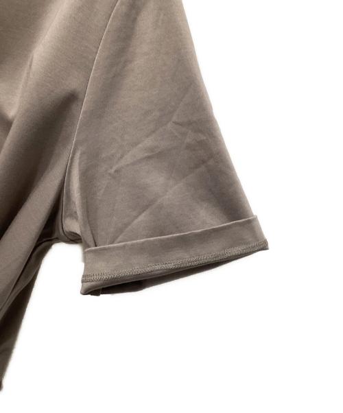 theory luxe（セオリーリュクス）theory luxe (セオリーリュクス) シャツテールTトップス ベージュ サイズ:38の古着・服飾アイテム