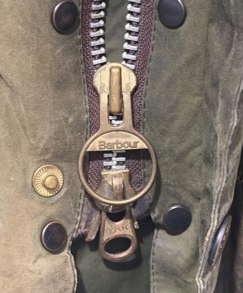 Barbour（バブアー）Barbour (バブアー) オイルドビデイルジャケット オリーブ サイズ:C44/112CMの古着・服飾アイテム