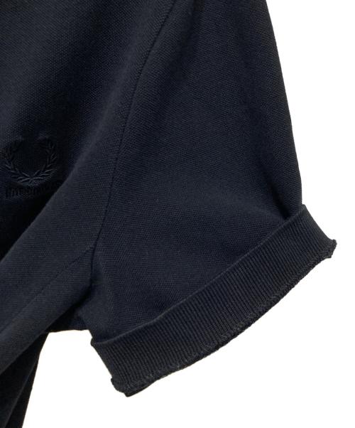 FRED PERRY（フレッドペリー）FRED PERRY (フレッドペリー) RAF SIMONS (ラフシモンズ) ハーフジップポロシャツ ブラック サイズ:38の古着・服飾アイテム