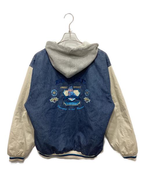Disney STORE（ディズニーストア）Disney STORE (ディズニーストア) キャラ刺繍デニムブルゾン インディゴ サイズ:Ｍの古着・服飾アイテム