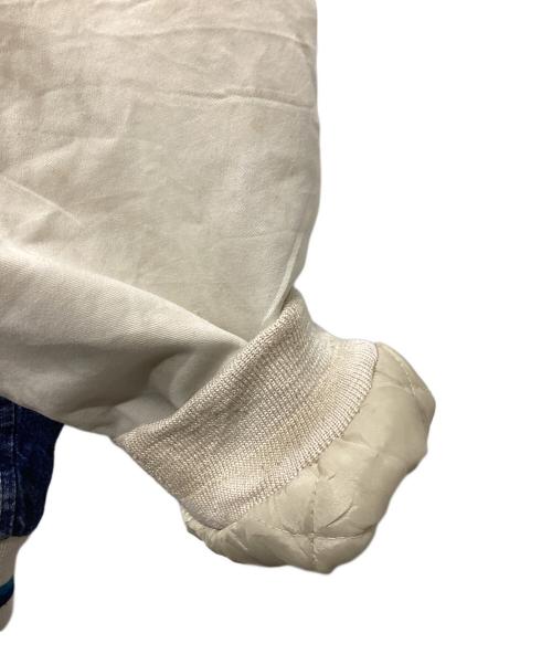 Disney STORE（ディズニーストア）Disney STORE (ディズニーストア) キャラ刺繍デニムブルゾン インディゴ サイズ:Ｍの古着・服飾アイテム