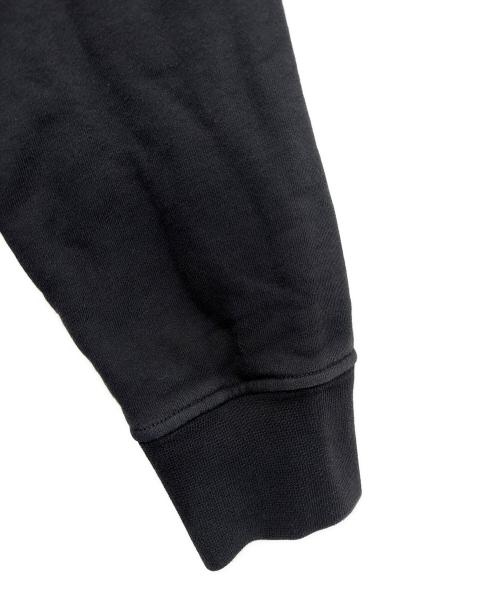 STONE ISLAND（ストーンアイランド）STONE ISLAND (ストーンアイランド) ロゴパッチクルーネックスウェット ブラック サイズ:Ｍの古着・服飾アイテム