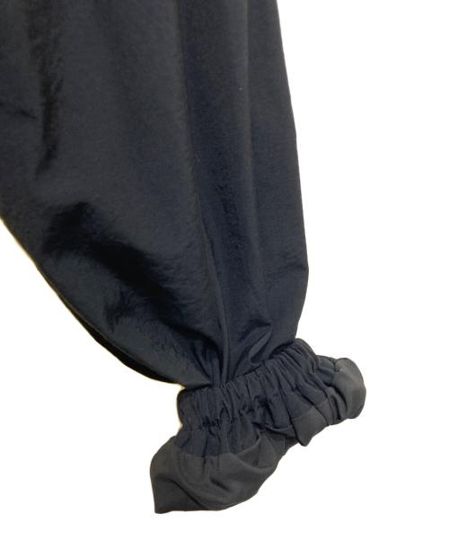 ROSSO（ロッソ）ROSSO (ロッソ) ギャザーボリュームブルゾン ブラック サイズ:FREEの古着・服飾アイテム