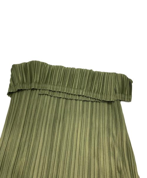 PLEATS PLEASE（プリーツプリーズ）PLEATS PLEASE (プリーツプリーズ) バックレイヤードスリット プリーツパンツ グリーン サイズ:3の古着・服飾アイテム