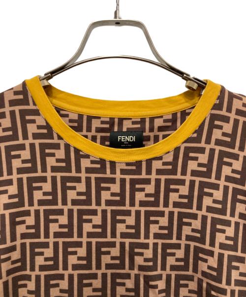 FENDI（フェンディ）FENDI (フェンディ) ズッカ総柄クルーネックTシャツ ブラウン サイズ:Ｍの古着・服飾アイテム