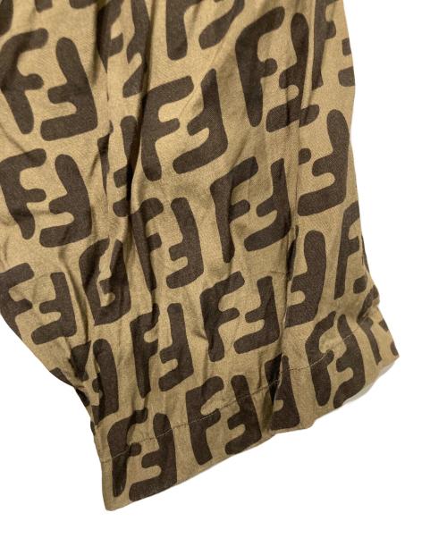 FENDI（フェンディ）FENDI (フェンディ) ズッカFFロゴ総柄 S/Sシャツ ブラウン サイズ:42の古着・服飾アイテム