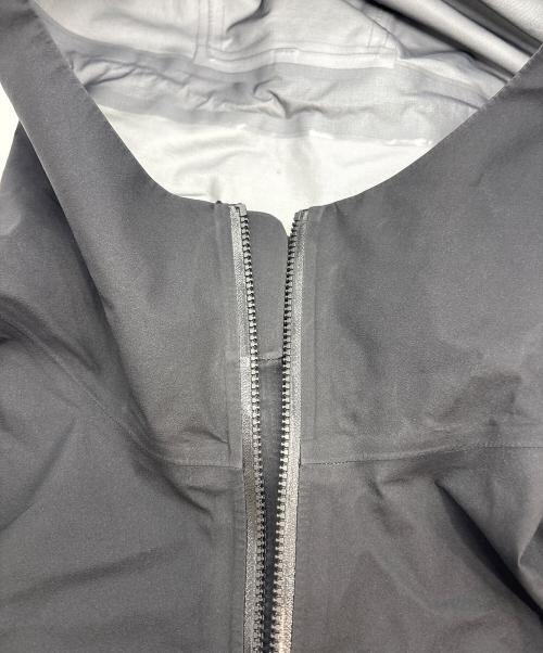 ARC'TERYX（アークテリクス）ARC'TERYX (アークテリクス) ベータジャケット ブラック サイズ:Ｍの古着・服飾アイテム