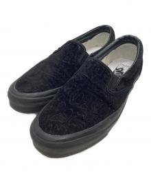 VANS（ヴァンズ）の古着「VAULT OG CLASSIC SLIP-ON VELVET」｜ブラック
