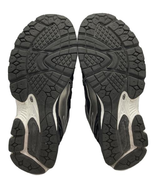 NEW BALANCE（ニューバランス）NEW BALANCE (ニューバランス) 1906R ローカットスニーカー ブラック×シルバー サイズ:US8.5の古着・服飾アイテム