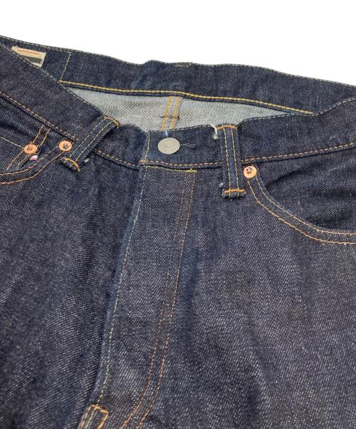 MOMOTARO JEANS（桃太郎ジーンズ）MOMOTARO JEANS (桃太郎ジーンズ) 出陣スリムストレートデニムパンツ インディゴ サイズ:78.5cm（W31)の古着・服飾アイテム