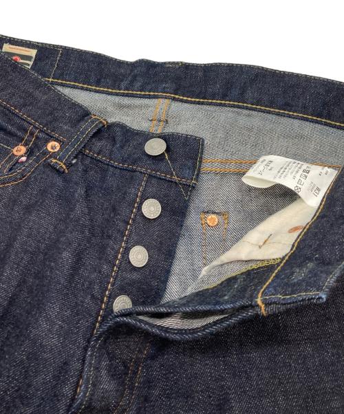 MOMOTARO JEANS（桃太郎ジーンズ）MOMOTARO JEANS (桃太郎ジーンズ) 出陣スリムストレートデニムパンツ インディゴ サイズ:78.5cm（W31)の古着・服飾アイテム