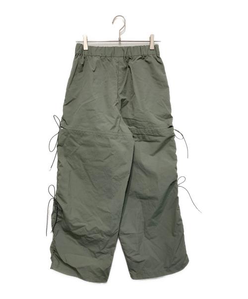 RHODOLIRION（ロドリリオン）Rhodolirion (ロドリリオン) ナイロンパラシュートパンツ グリーンの古着・服飾アイテム