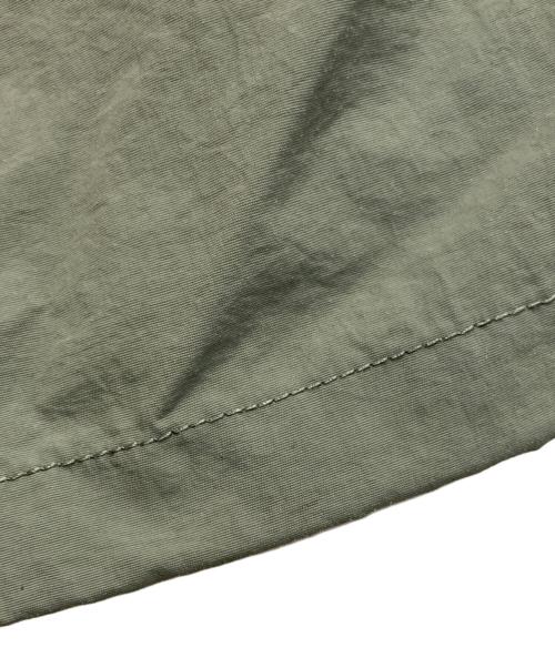 RHODOLIRION（ロドリリオン）Rhodolirion (ロドリリオン) ナイロンパラシュートパンツ グリーンの古着・服飾アイテム