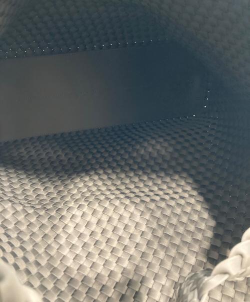 NAGHEDI（ナゲディ）NAGHEDI (ナゲディ) ワンショルダーバッグ チョコレート(ブラウン)の古着・服飾アイテム