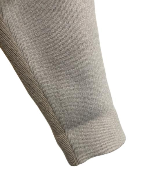 maison kitsune（メゾンキツネ）MAISON KITSUNE (メゾンキツネ) ツートンカーディガン ベージュ サイズ:XSの古着・服飾アイテム