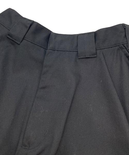 ELENDEEK（エレンディーク）ELENDEEK (エレンディーク) Dickies (ディッキーズ) ボリュームフレアスカート ブラック サイズ:01の古着・服飾アイテム