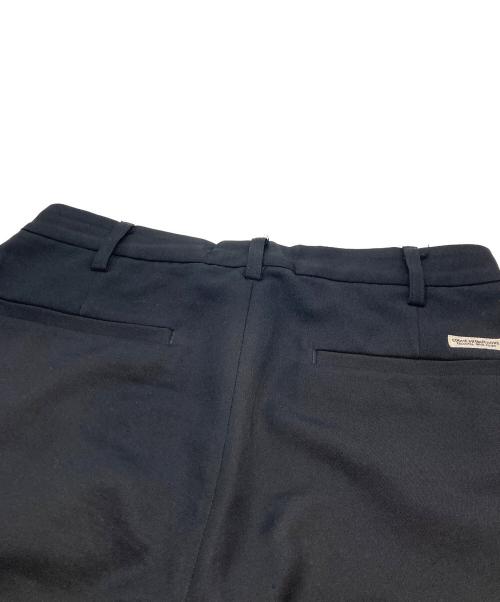 COOTIE PRODUCTIONS（クーティープロダクションズ）COOTIE PRODUCTIONS (クーティープロダクツ) ツイルピンタックトラウザーパンツ ブラック サイズ:Ｍの古着・服飾アイテム