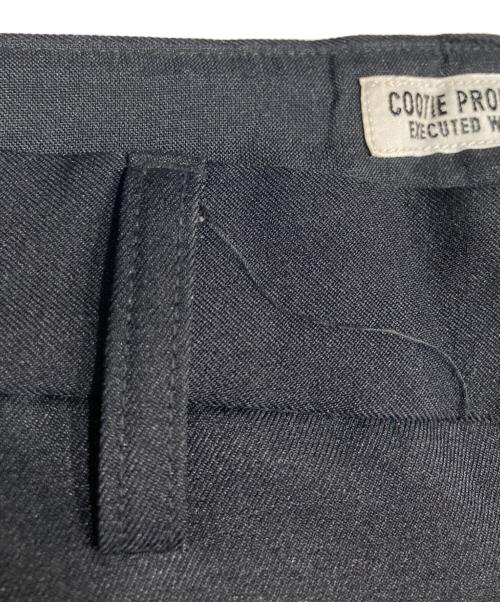 COOTIE PRODUCTIONS（クーティープロダクションズ）COOTIE PRODUCTIONS (クーティープロダクツ) ツイルピンタックトラウザーパンツ ブラック サイズ:Ｍの古着・服飾アイテム