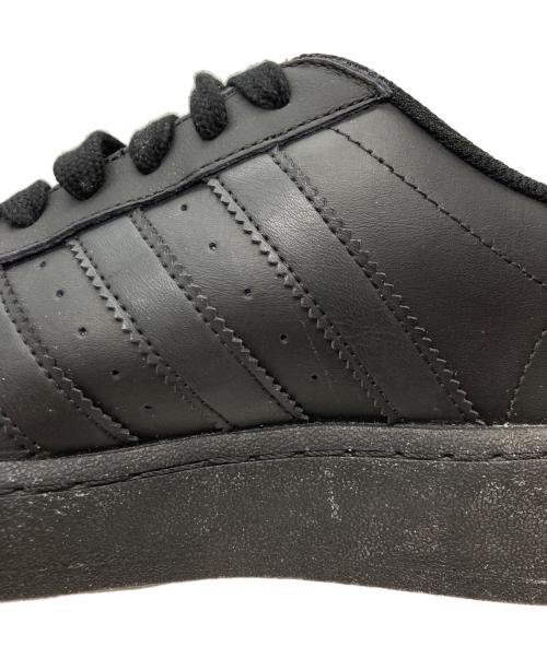 adidas（アディダス）adidas (アディダス) スーパースター XLG ブラック サイズ:US8の古着・服飾アイテム