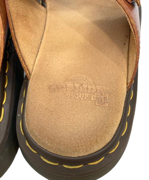 Dr.Martens（ドクターマーチン）Dr.Martens (ドクターマーチン) スライドサンダル ブラウン サイズ:24ｃｍの古着・服飾アイテム