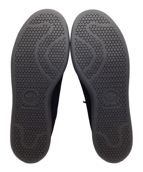 adidas（アディダス）adidas (アディダス) everyone (エブリワン) スタンスミス デコン ブラック サイズ:US9 1/2の古着・服飾アイテム