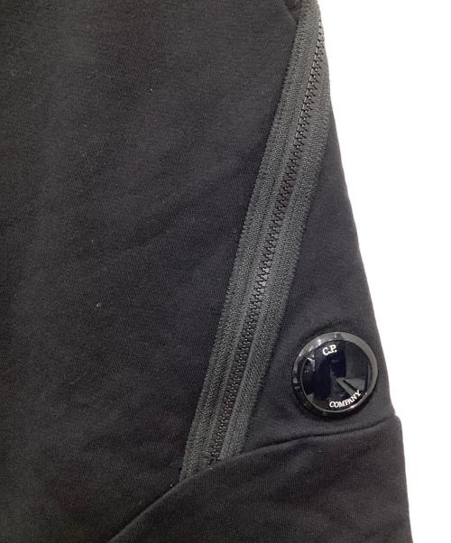 C.P COMPANY（シーピーカンパニー）C.P COMPANY (シーピーカンパニー) サイドジップゴーグルスウェットパンツ ブラック サイズ:Ｓの古着・服飾アイテム