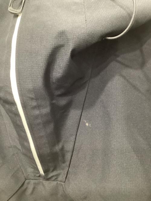 GOLDWIN（ゴールドウイン）GOLDWIN (ゴールドウイン) ハーフジップマウンテンパーカー ブラック サイズ:Lの古着・服飾アイテム