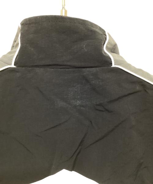 UMBRO（アンブロ）UMBRO (アンブロ) atmos pink (アトモスピンク) トラックジャケット ブラック サイズ:FREEの古着・服飾アイテム