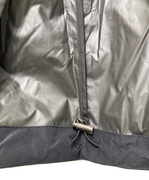 nano・universe（ナノ・ユニバース）nano・universe (ナノ・ユニバース) PERTEX(R) SHIELD PRO フードブルゾン ブラック サイズ:Lの古着・服飾アイテム