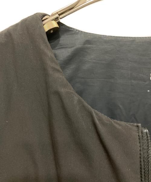 THE NORTH FACE（ザ ノース フェイス）THE NORTH FACE (ザ ノース フェイス) ルイス T ノーカラーパデッドジャケット ブラック サイズ:Sの古着・服飾アイテム