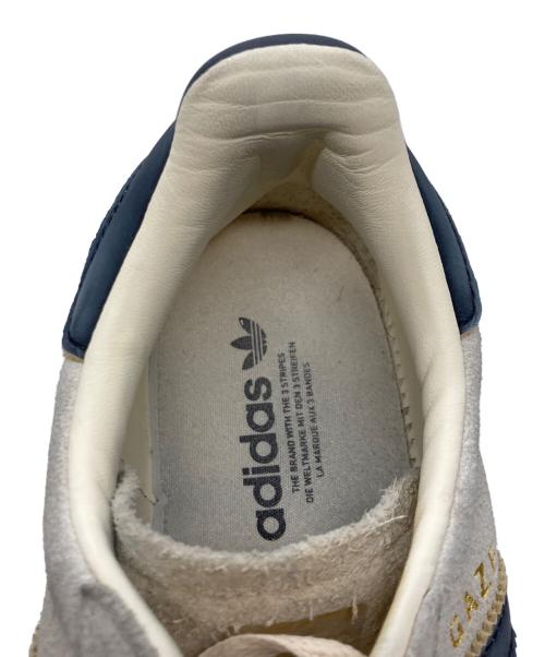 adidas（アディダス）adidas (アディダス) ガゼル ボールド アイボリー サイズ:US6.5の古着・服飾アイテム