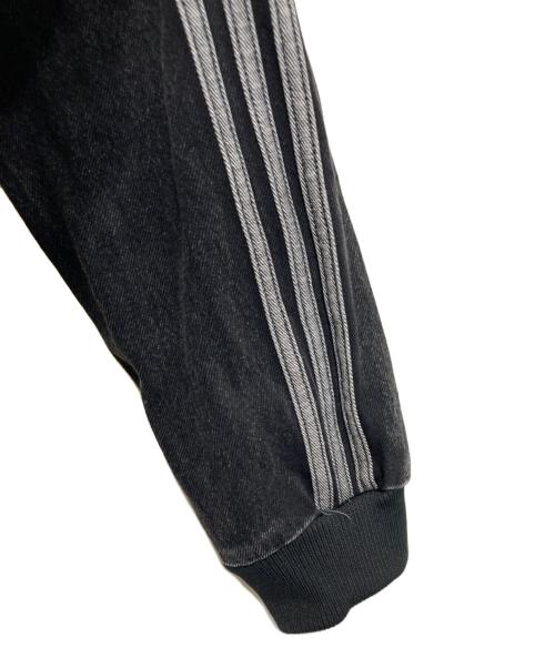 adidas（アディダス）adidas (アディダス) ファースト ブラックデニム トラックトップ ブラック サイズ:Ｍの古着・服飾アイテム