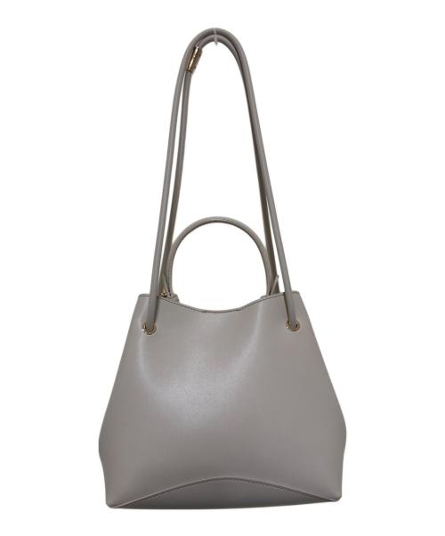 CHARLES & KEITH（チャールズアンドキース）CHARLES & KEITH (チャールズアンドキース) ジオメトリックバケットバッグ アイボリーの古着・服飾アイテム