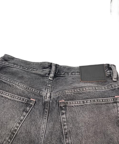 Acne studios（アクネ ストゥディオズ）Acne studios (アクネ ストゥディオズ) ワイドストレートデニムパンツ ブラック サイズ:29×32の古着・服飾アイテム