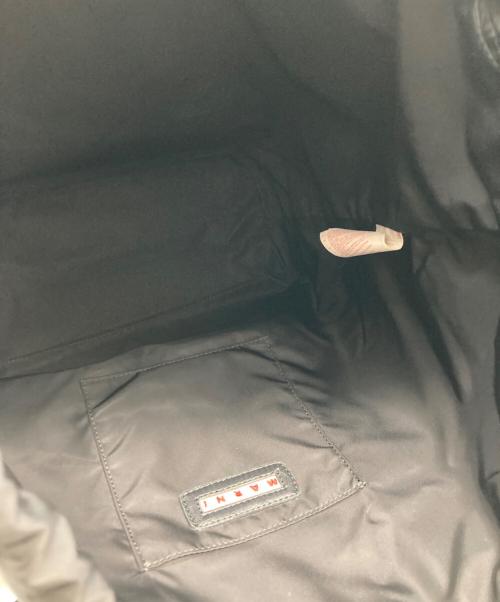 MARNI（マルニ）MARNI (マルニ) 巾着型ナイロンバックパック ブラックの古着・服飾アイテム