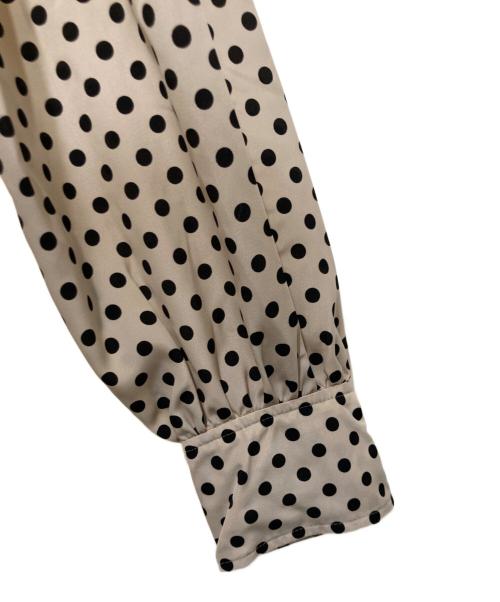 Loulou Willoughby（ルルウィルビー）Loulou Willoughby (ルルウィルビー) デシンドットフリルボウタイブラウス ベージュ サイズ:2の古着・服飾アイテム