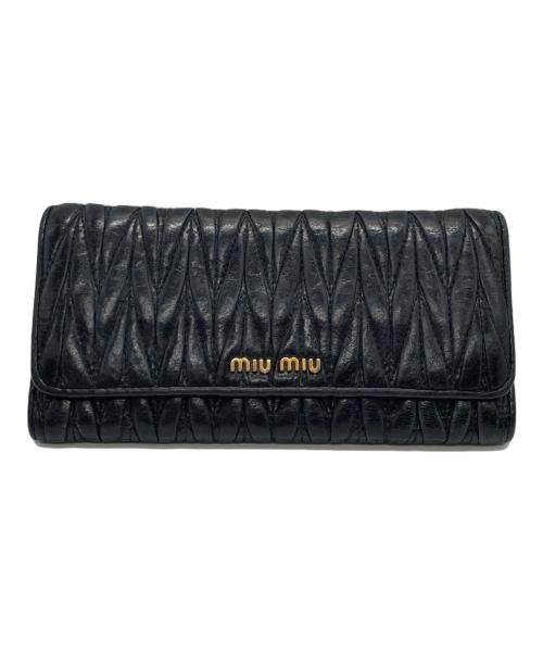 MIU MIU（ミュウミュウ）MIU MIU (ミュウミュウ) マテラッセ ロングウォレット ブラックの古着・服飾アイテム
