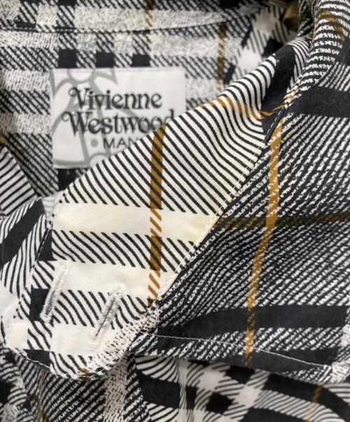 Vivienne Westwood（ヴィヴィアンウエストウッド）Vivienne Westwood (ヴィヴィアンウエストウッド) クレイジーチェックオジークラークシャツ ホワイト×ブラック サイズ:48の古着・服飾アイテム