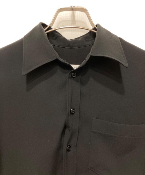 Maison Margiela（メゾンマルジェラ）Maison Margiela (メゾンマルジェラ) ストラップ付きボタンシャツ ブラック サイズ:38の古着・服飾アイテム