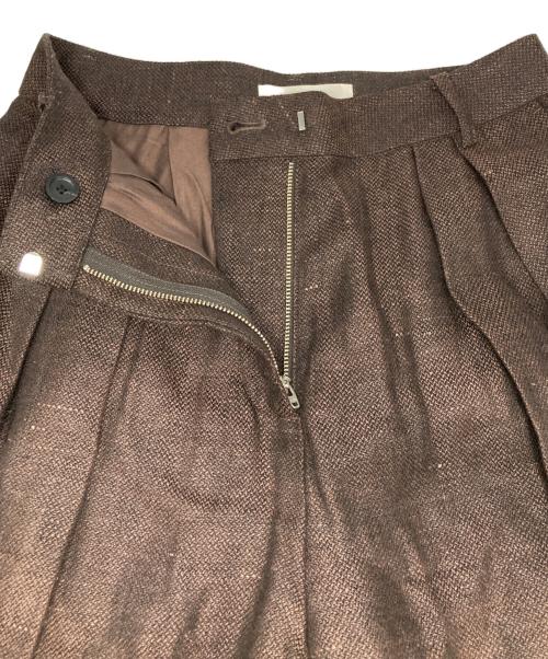 TODAYFUL（トゥデイフル）TODAYFUL (トゥデイフル) タックリネントラウザーパンツ ブラウン サイズ:38の古着・服飾アイテム